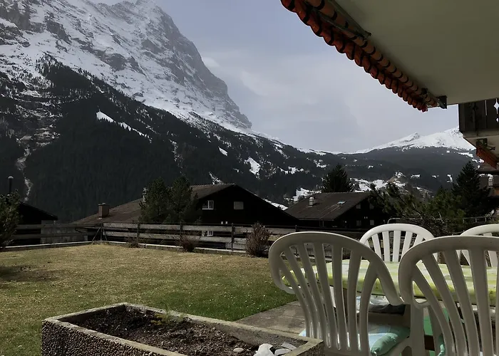 Almis Sunna Grindelwald